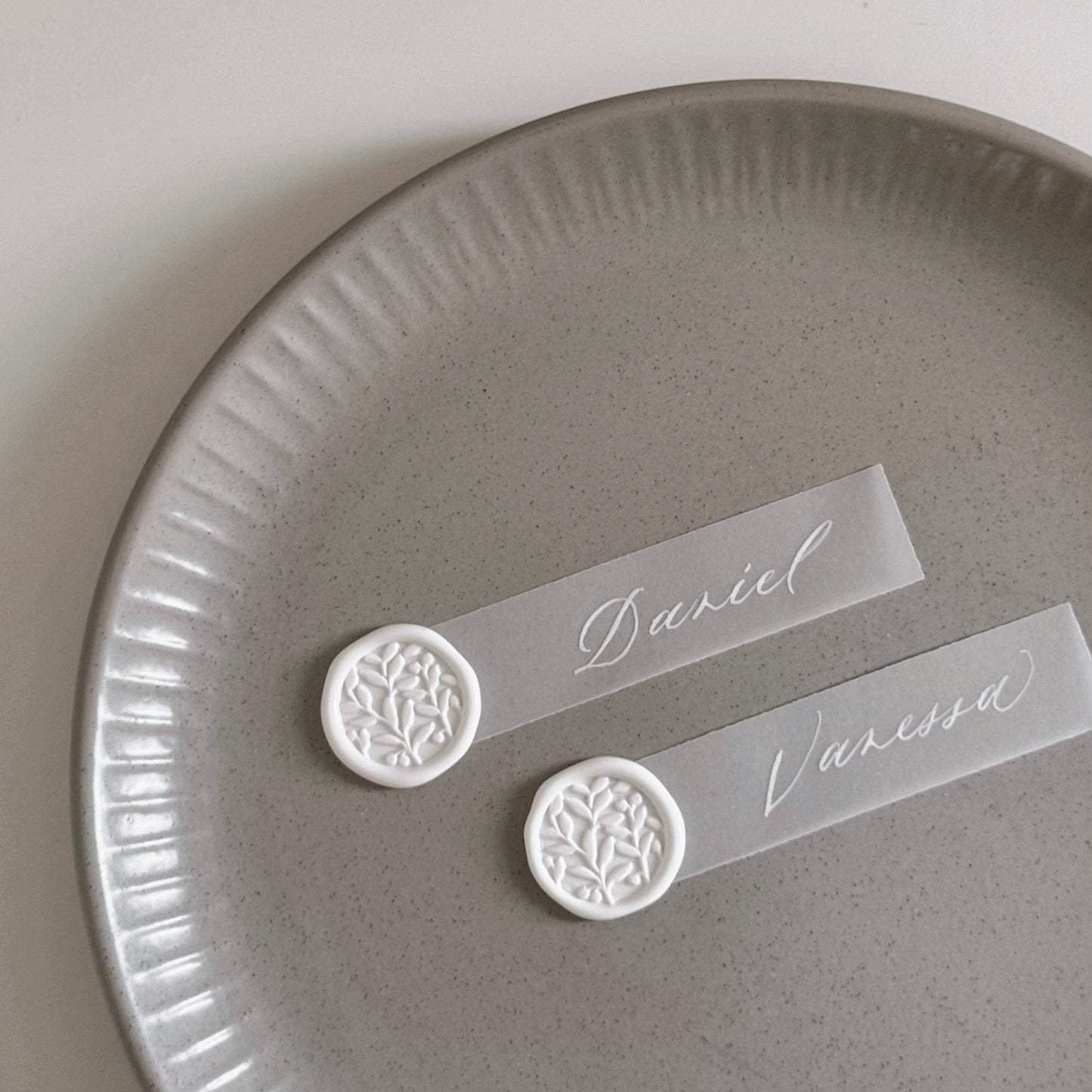 VELLUM PLACE CARDS | WAX SEAL