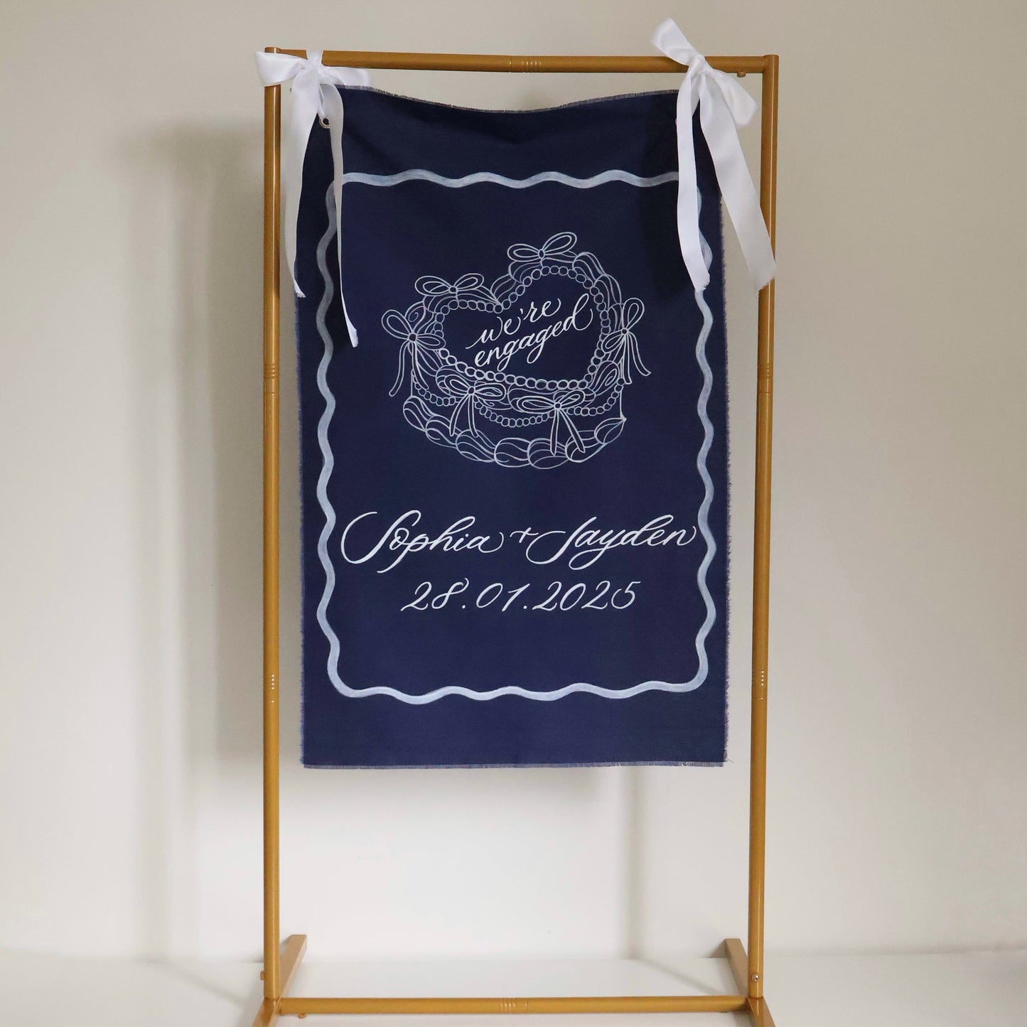 LINEN SIGN | LET'S EAT CAKE